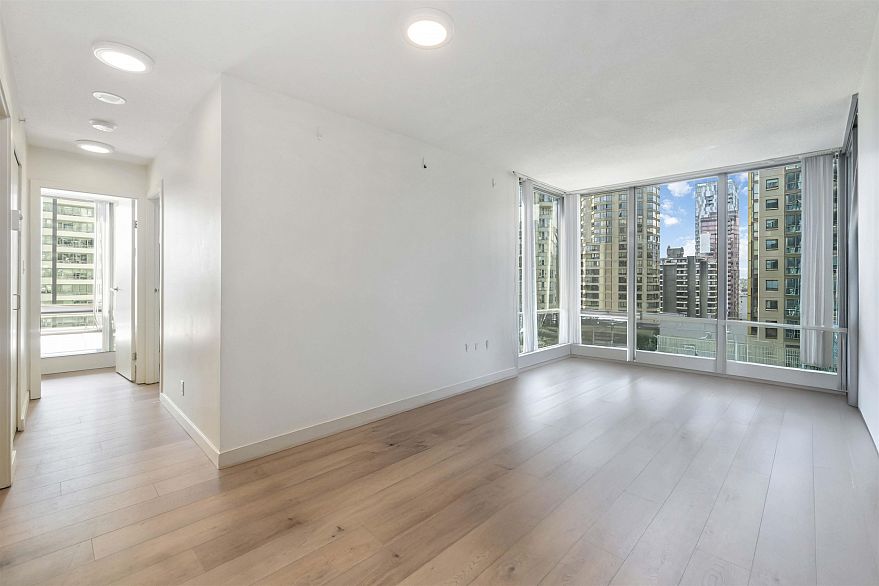 1408 1288 W Georgia Street