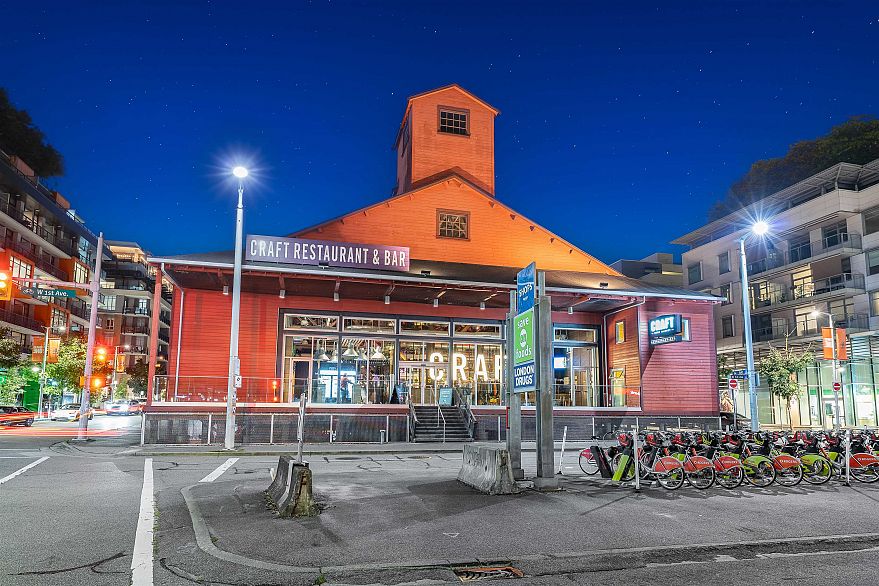 257 108 W 1st Avenue