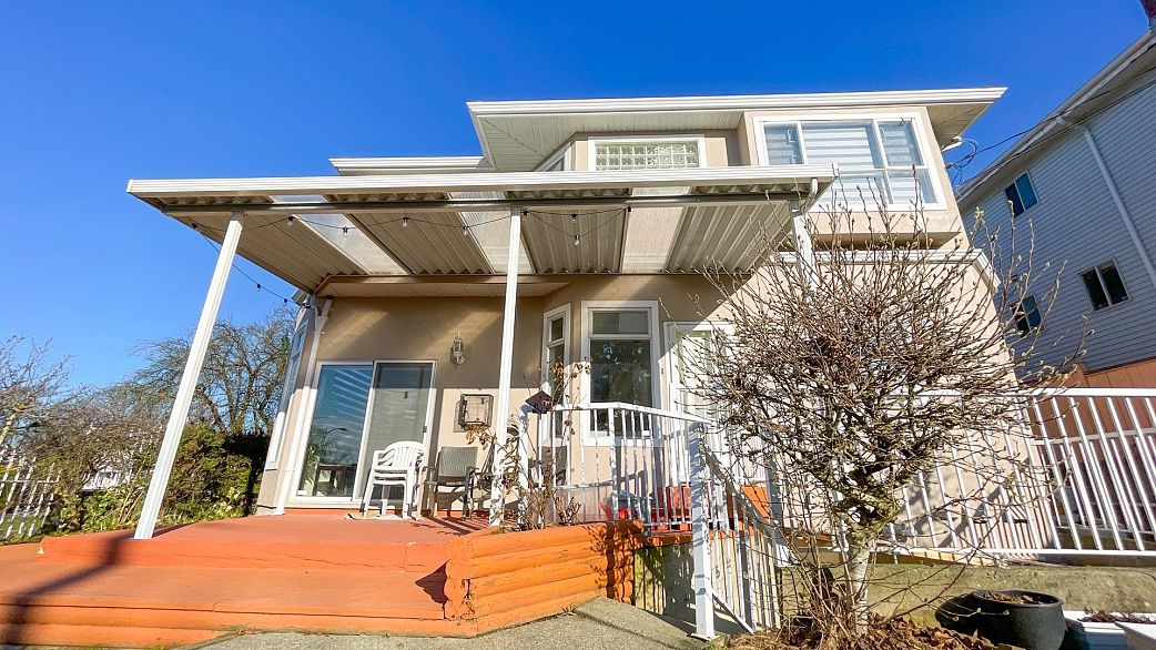 2056 Scarboro Avenue