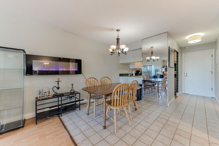 101 2240 Wall Street