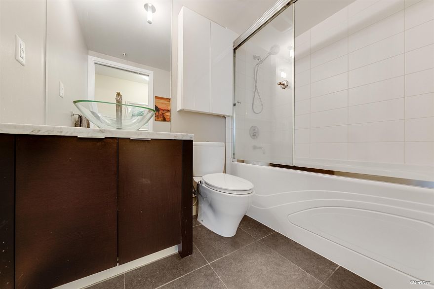 2705 918 Cooperage Way