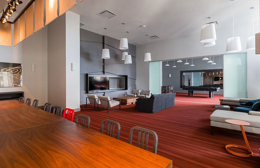 715 1618 Quebec Street