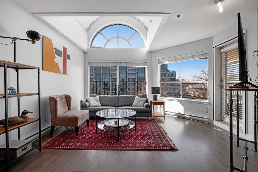 413 525 Wheelhouse Square