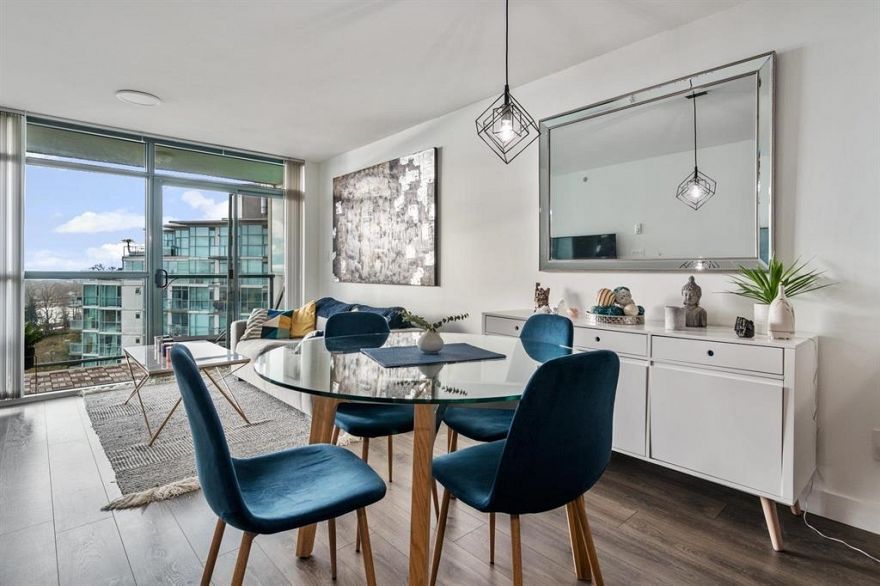 1202 2763 Chandlery Place