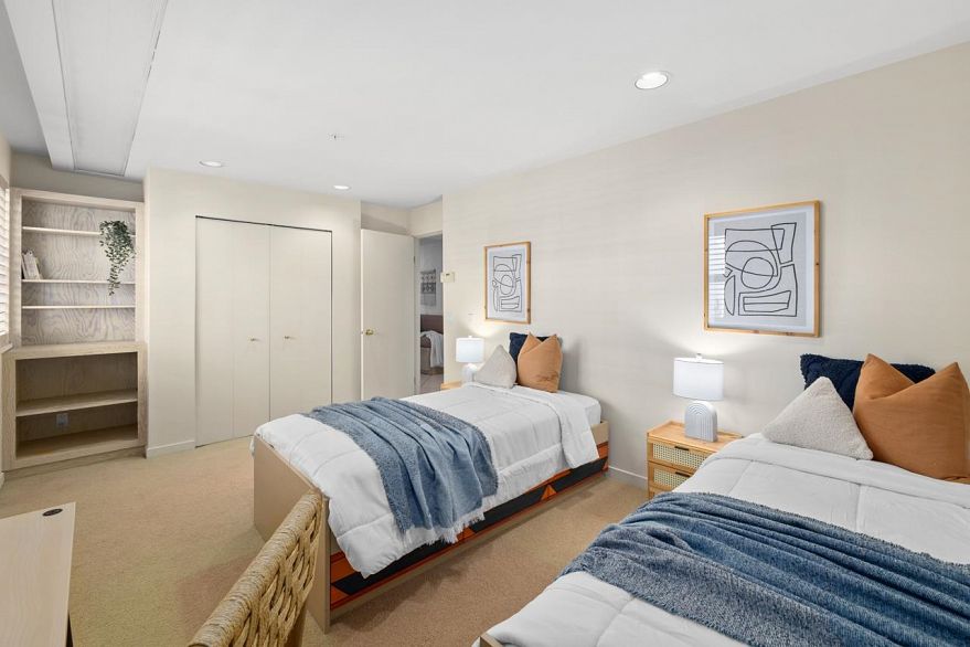 404 1233 Beach Avenue