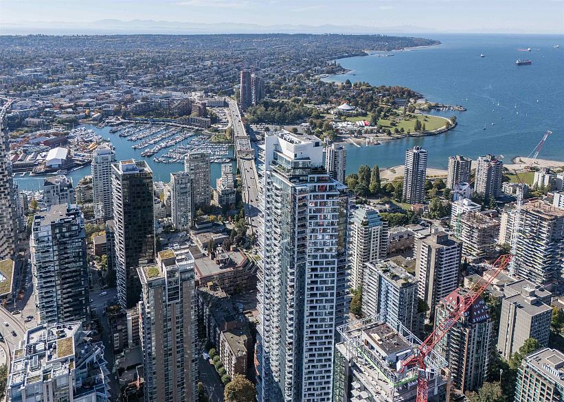 2207 1308 Hornby Street