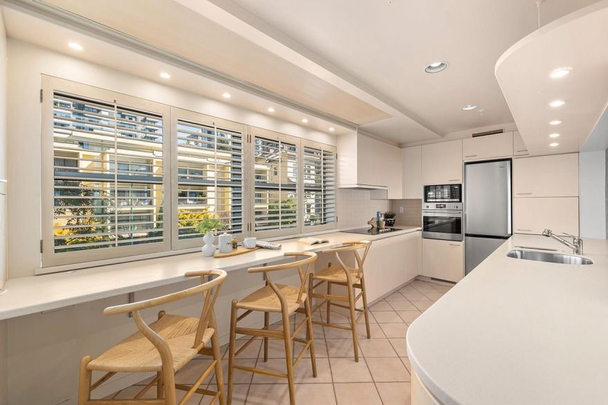 404 1233 Beach Avenue