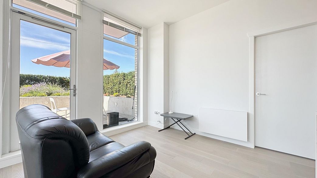 308 6733 Cambie Street