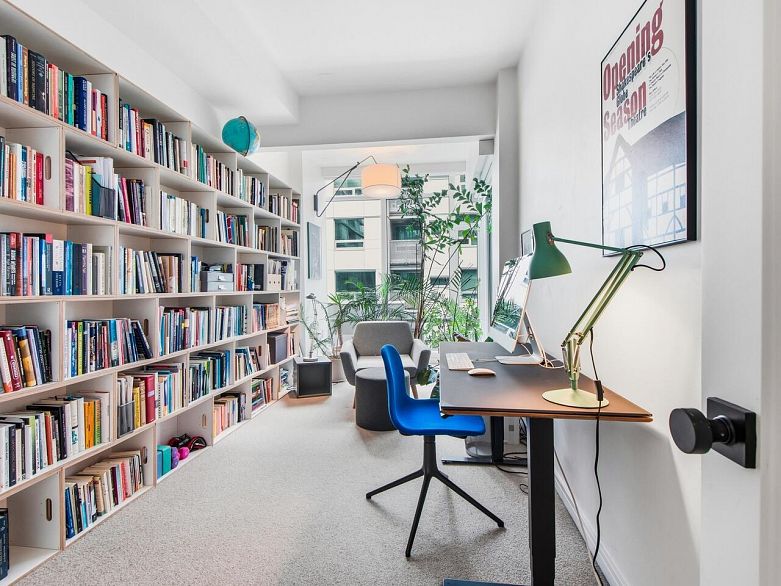 313 77 Walter Hardwick Avenue