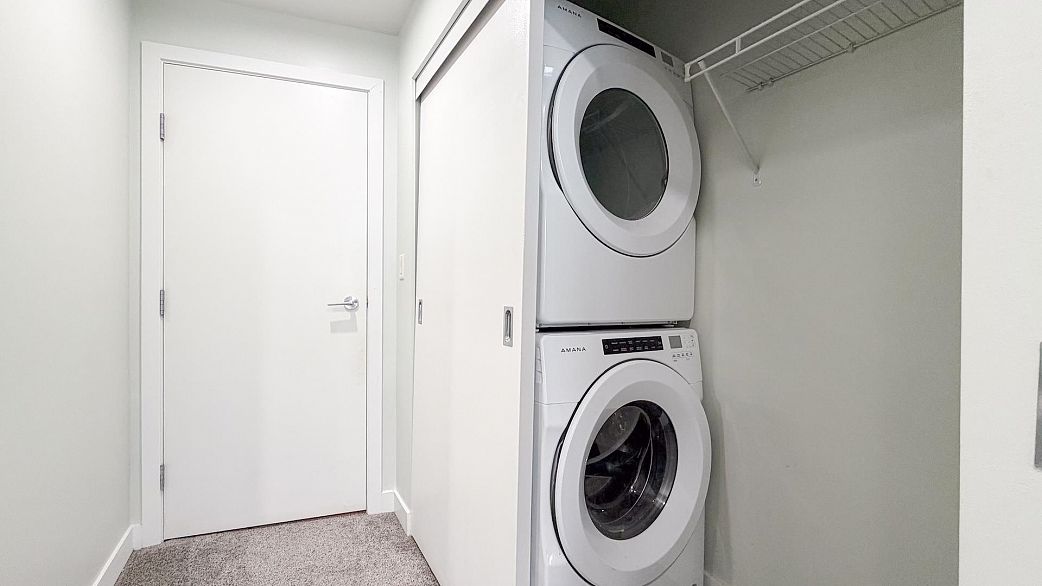 PH4 108 Cordova Street