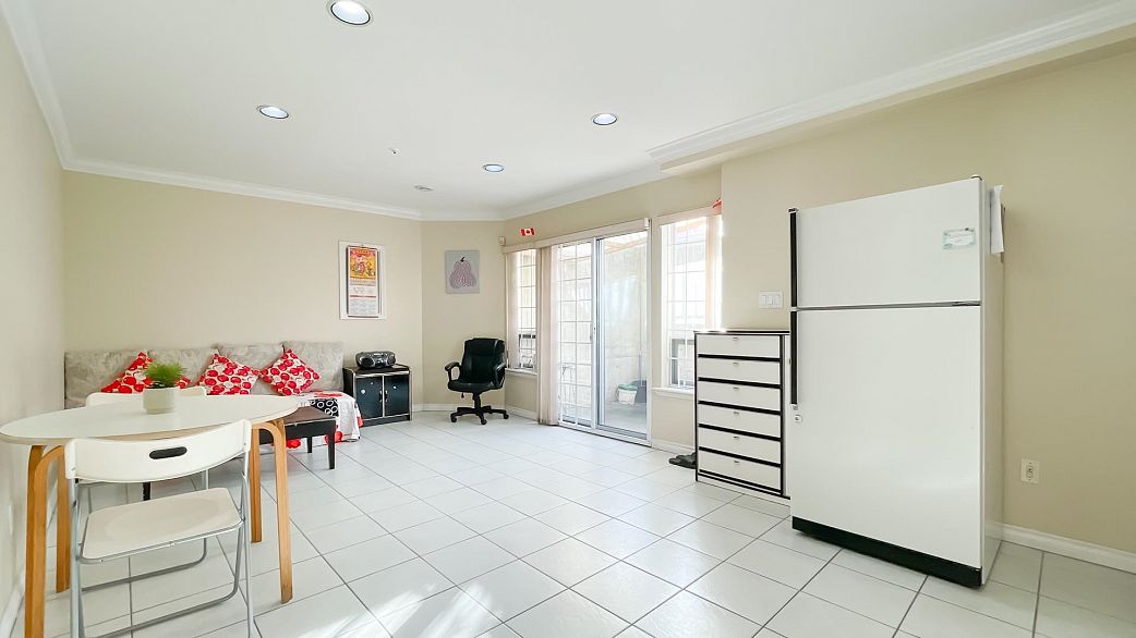 2056 Scarboro Avenue