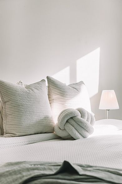 102 1516 E 1st Avenue