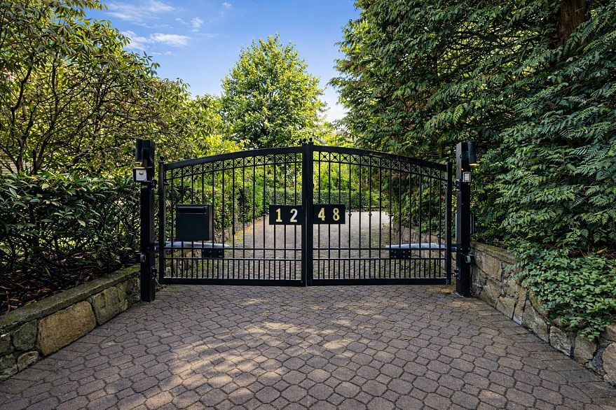 1248 Tecumseh Avenue