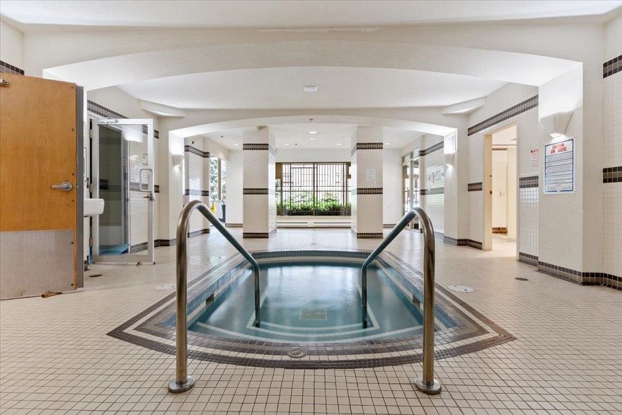 3001 969 Richards Street