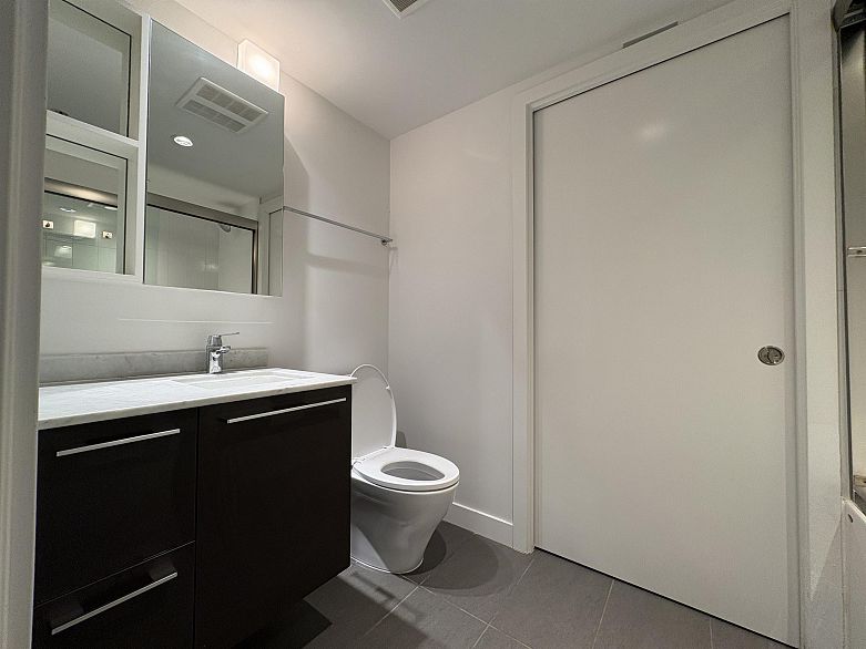 2005 8131 Nunavut Lane