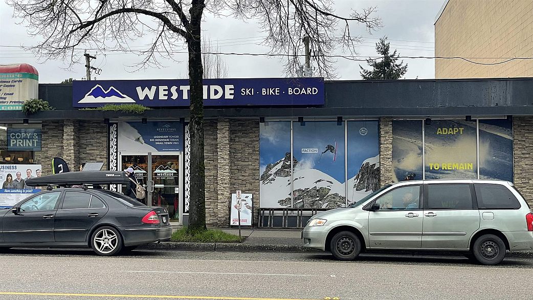 323 1777 W 7th Avenue