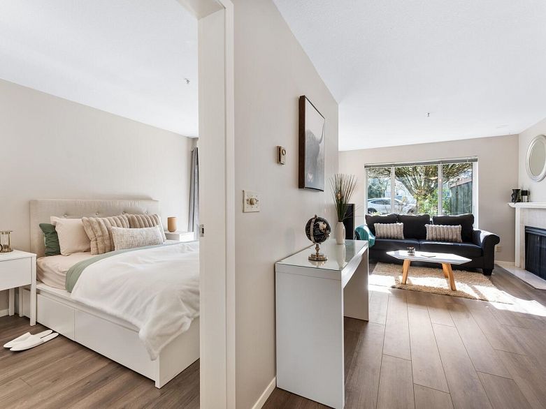 102 2195 W 5th Avenue