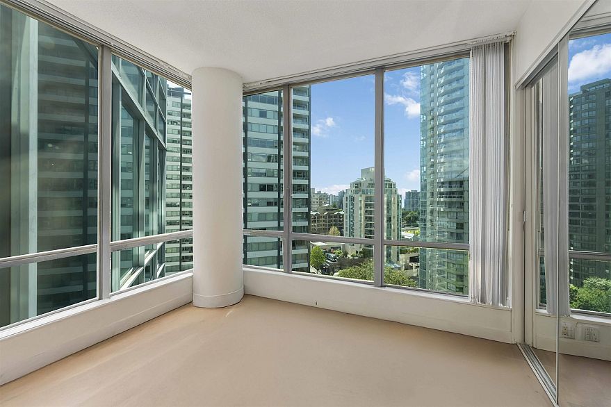 1408 1288 W Georgia Street