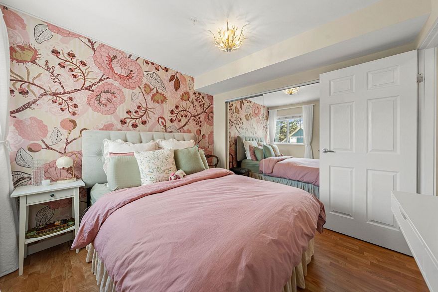 305 33 N Templeton Drive