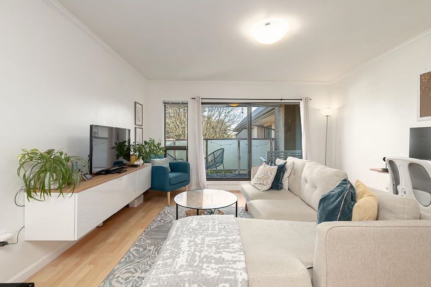 309 2150 Brunswick Street