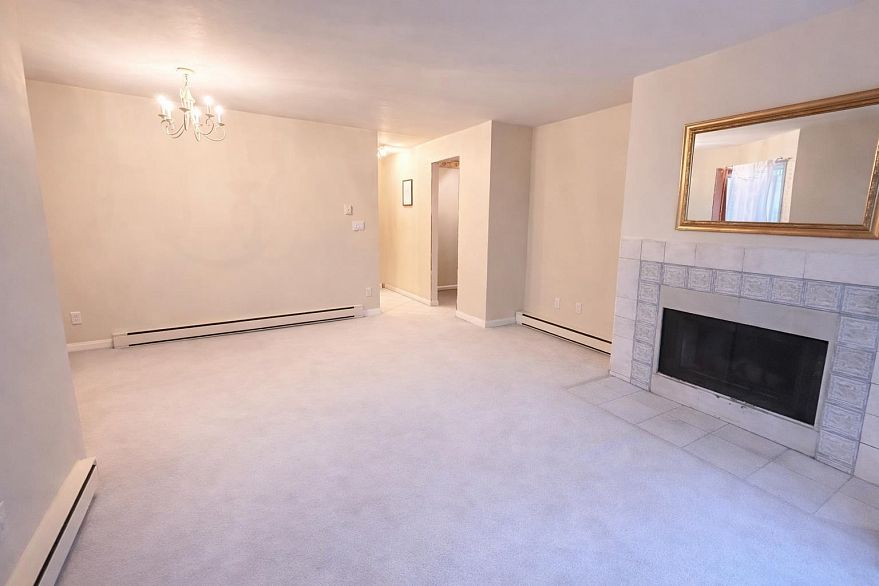 316 555 W 14th Avenue