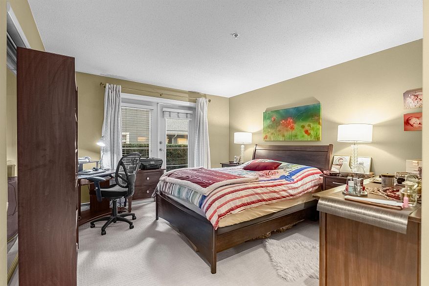 104 3750 Edgemont Boulevard