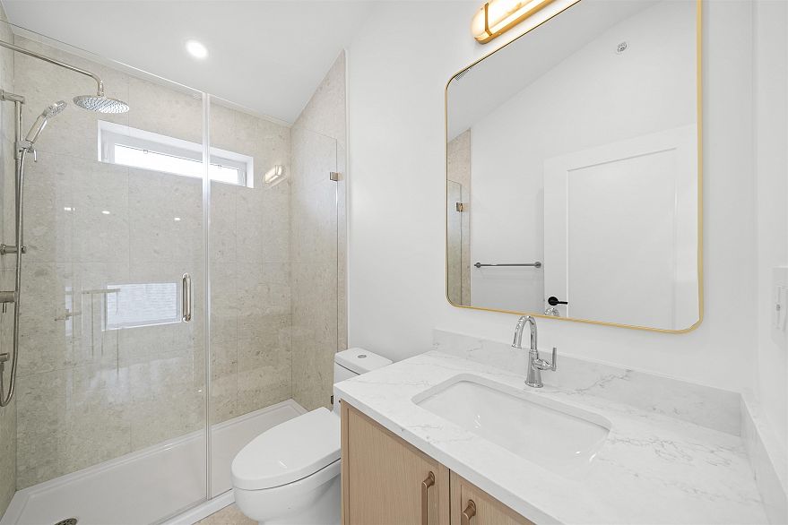 1 6461 E Prince Edward Street