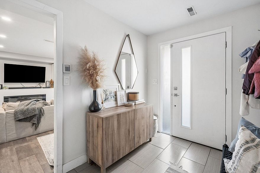 3616 E Georgia Street