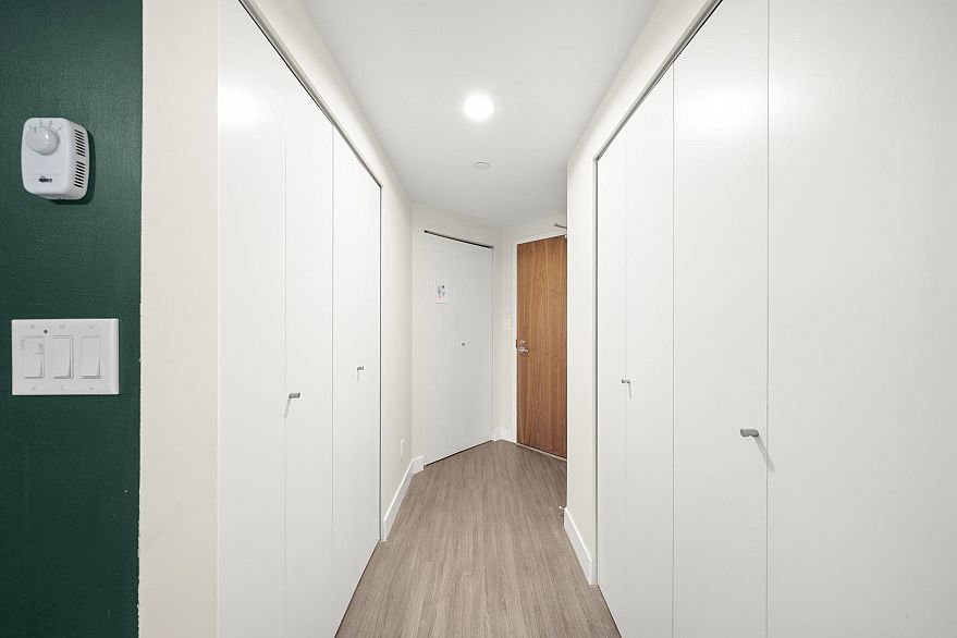 1002 1323 Homer Street