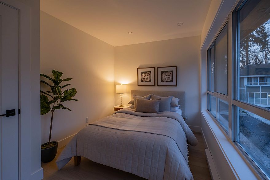 3350 Cobblestone Avenue