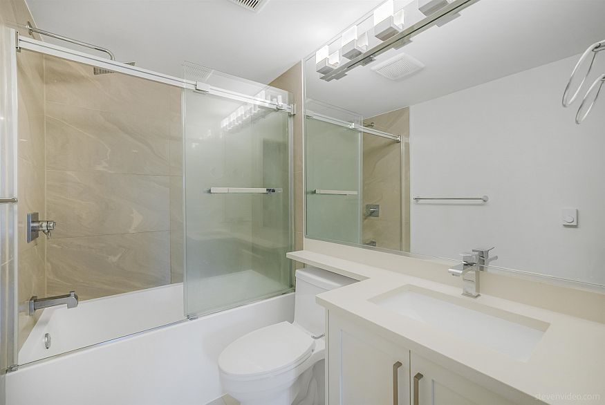 13 2717 Horley Street