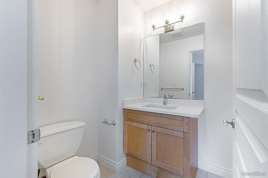 408 5723 Collingwood Street