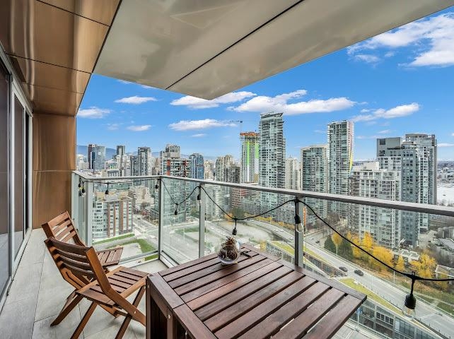 3010 1480 Howe Street