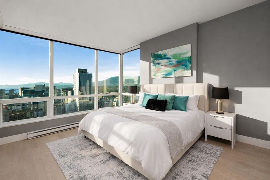 3501 1328 W Pender Street