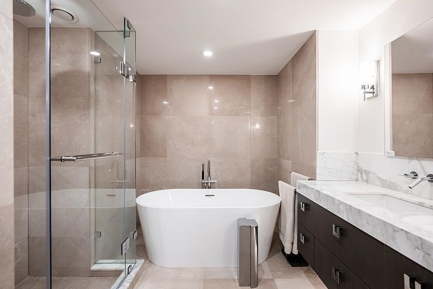 2502 499 Pacific Street