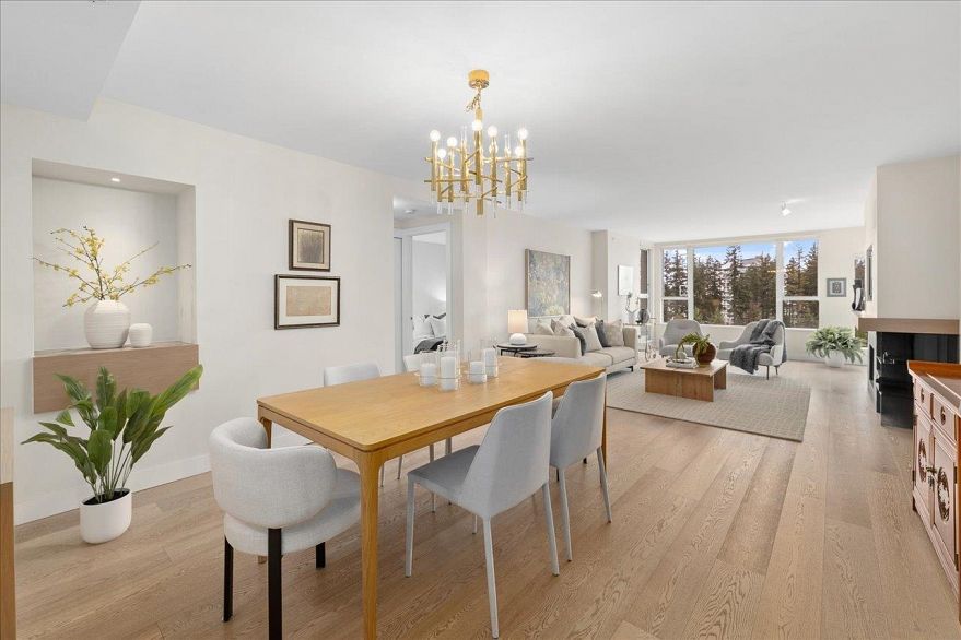 1101 5615 Hampton Place