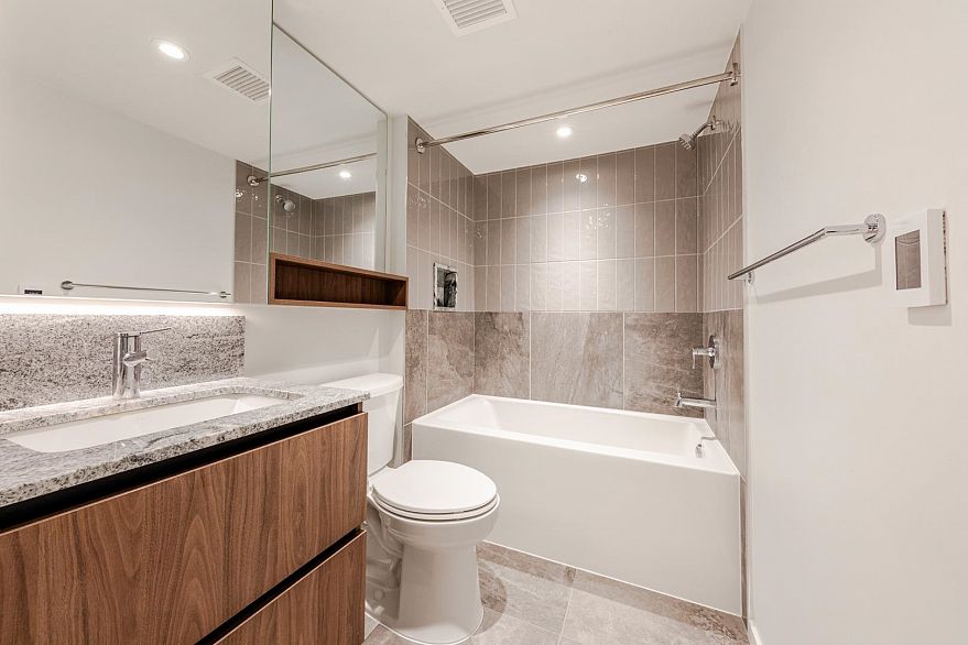 131 765 W 49TH AVENUE, Vancouver BC V5Z 2S6