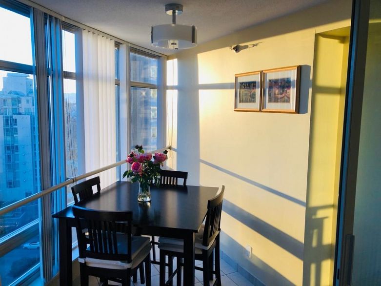 1403 1288 Alberni Street