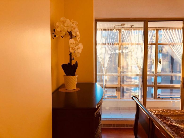 1403 1288 Alberni Street