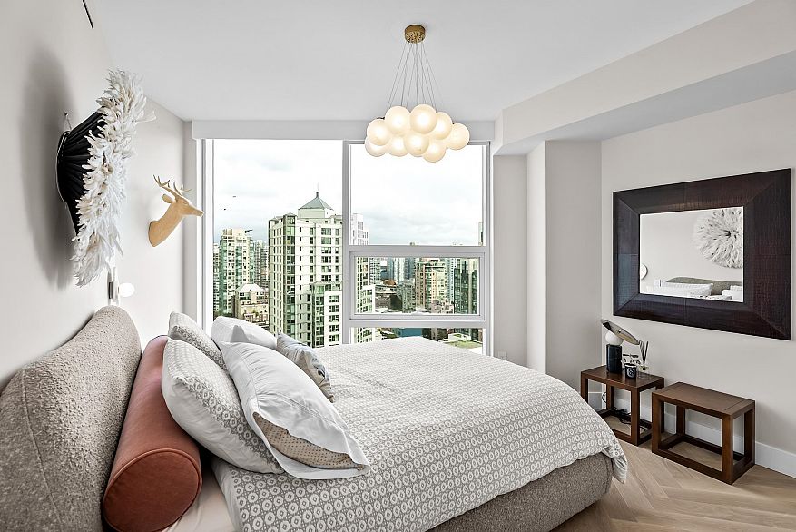 2502 499 Pacific Street