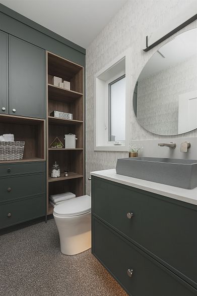 2 8508 East Boulevard