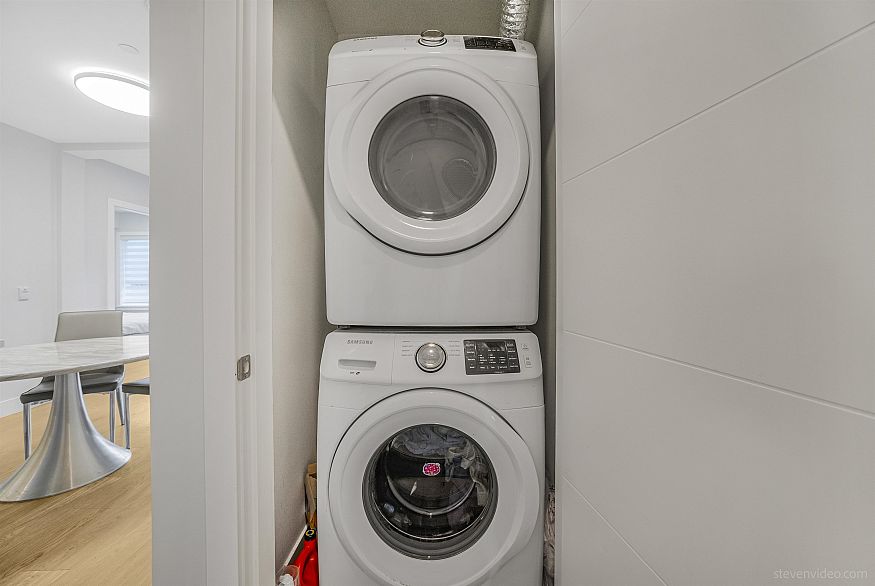 13 2717 Horley Street