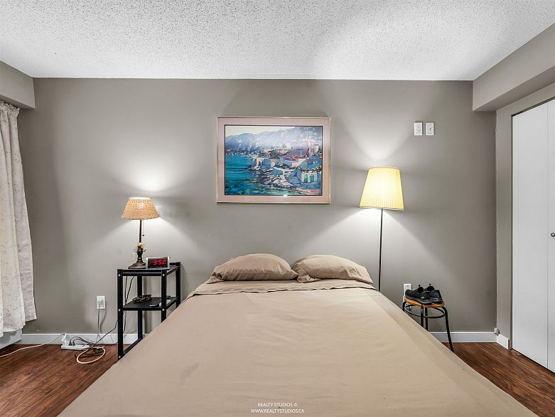 319 1500 Pendrell Street