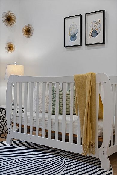 1 1166 E 11th Avenue