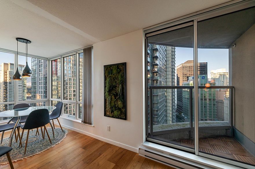 2103 1166 Melville Street