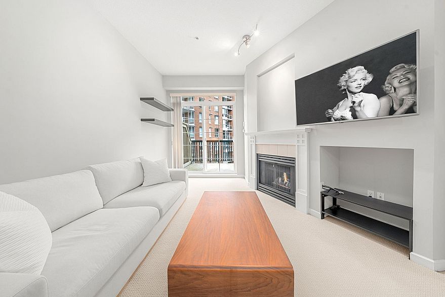 405 5605 Hampton Place