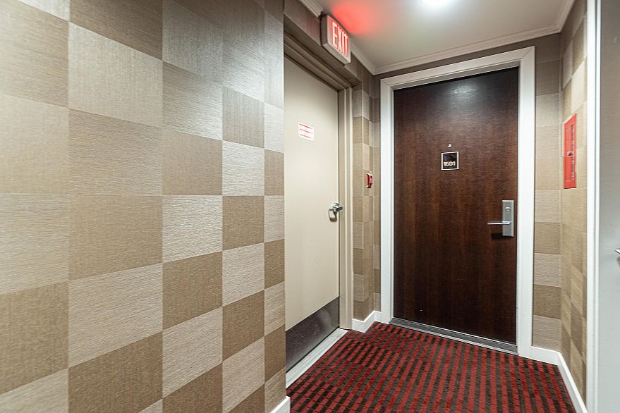 1601 788 Richards Street