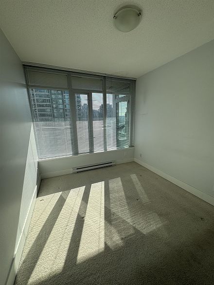 1907 888 HOMER STREET, Vancouver BC V6B 0H7