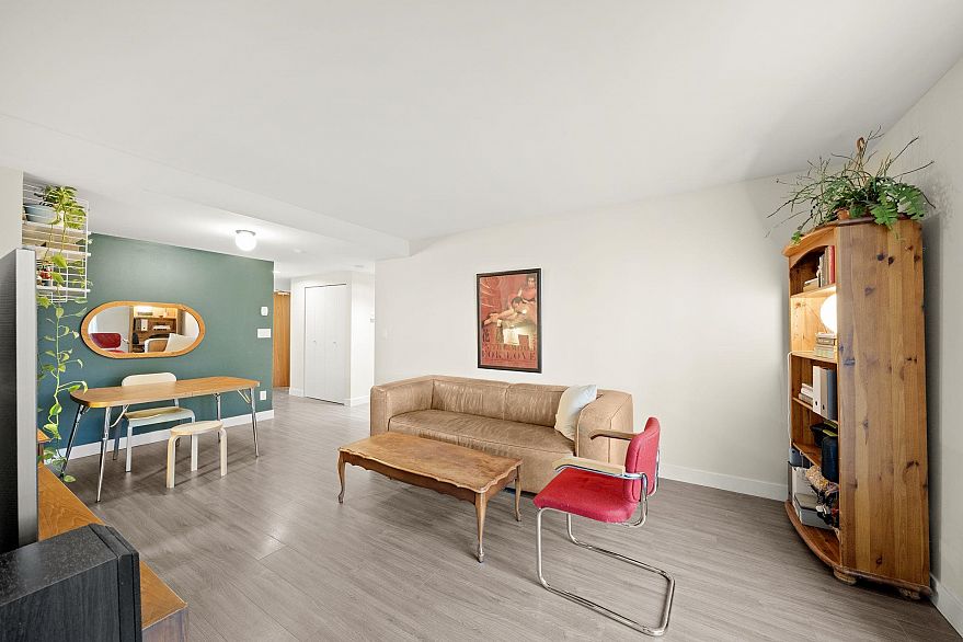 1002 1323 Homer Street