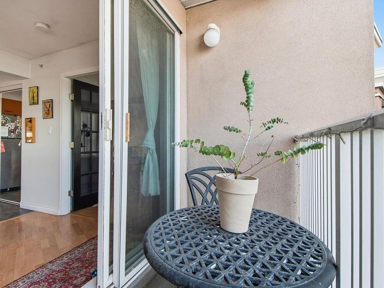 404 1688 E 8th Avenue